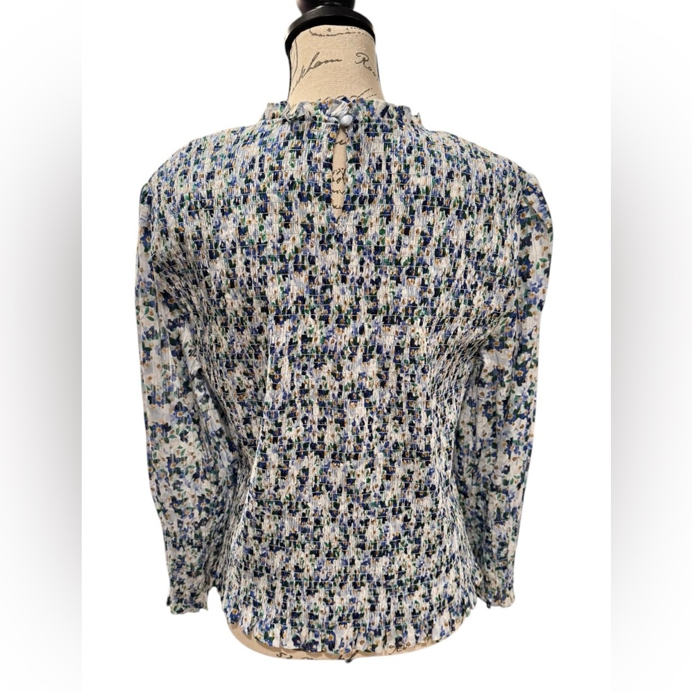 Veronica Beard Kali Smocked Blue and White Floral Blouse Women’s Size 14 - Picture 7 of 14